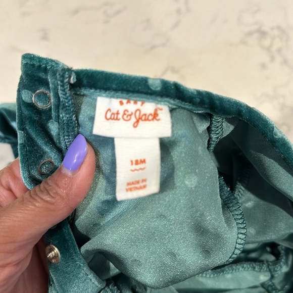 Cat & Jack Green velvet polka dot jumpsuit holiday fam picture special occasion - Picture 6 of 6